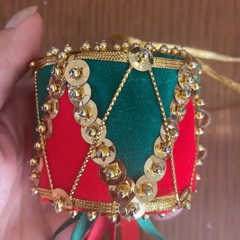 2 vintage craft red & green velvet & gold drum Christmas tree ornaments‎